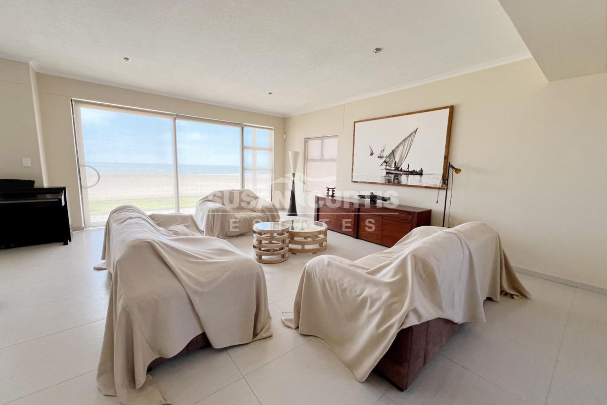 Beachfront Townhouse | Ideal Low-Maintenance Holiday Home - Photo 3