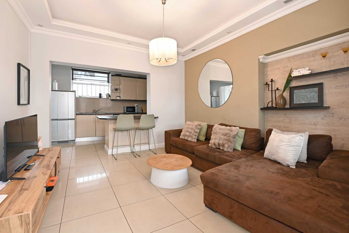 Prime Green Point Investment | Ground-Floor Apartment | Fully Furnished - Photo 5