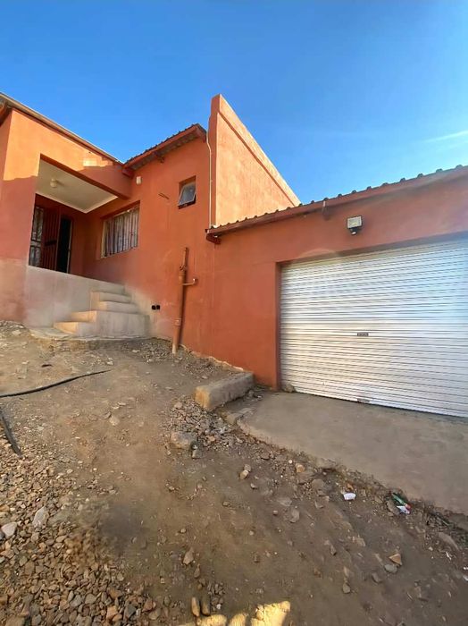 Property #2401448, House Sold in Goreangab