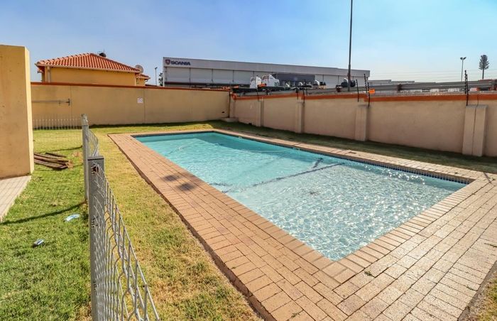 Property #2342931, Apartment For Sale in Aeroton