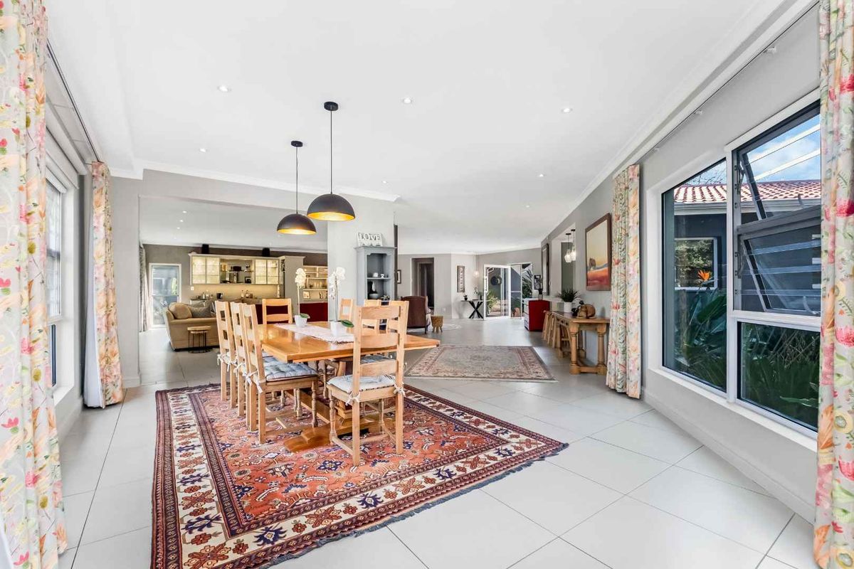 ADMIRABLE FAMILY HOME IN A QUIET AND CONVENIENT LOCATION, OOZING CHARACTER, AND CHARM WITH A MODERN STYLE - Photo 5