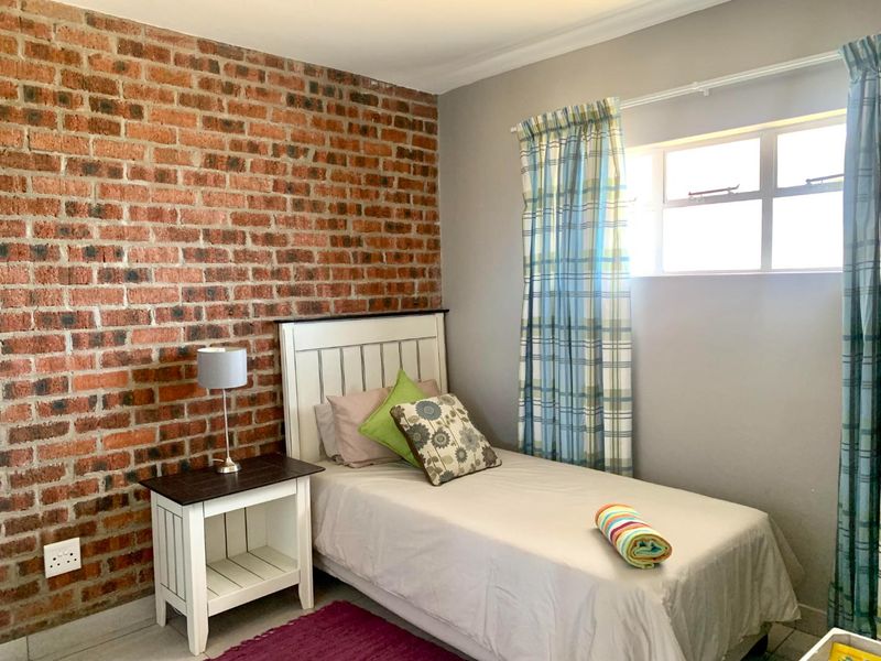 PERFECT BLEND OF AFFORDABILITY, COMFORT AND SECURITY. - Photo 4