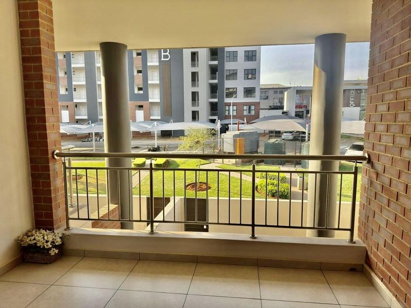 Emerald Skye - Photo 8