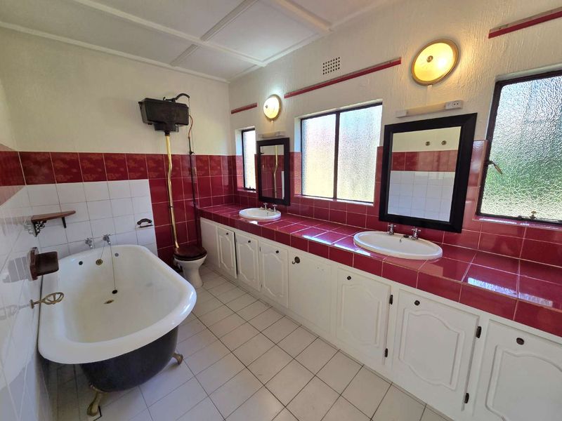 A Home That Grows With Your Vision - Photo 10