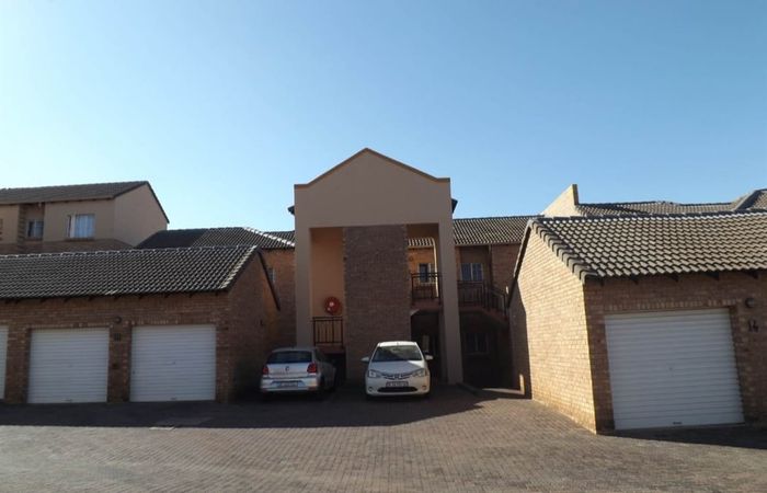 Property #2218242, Apartment Pending Sale in Eco Park
