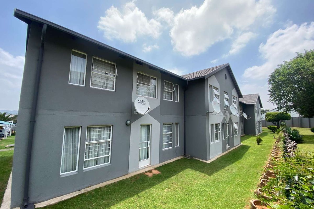 Value Beyond Belief - Ground Floor Unit - Photo 2