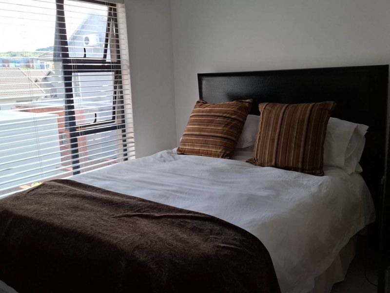 Modern Living in Secure Nature Estate - Photo 9