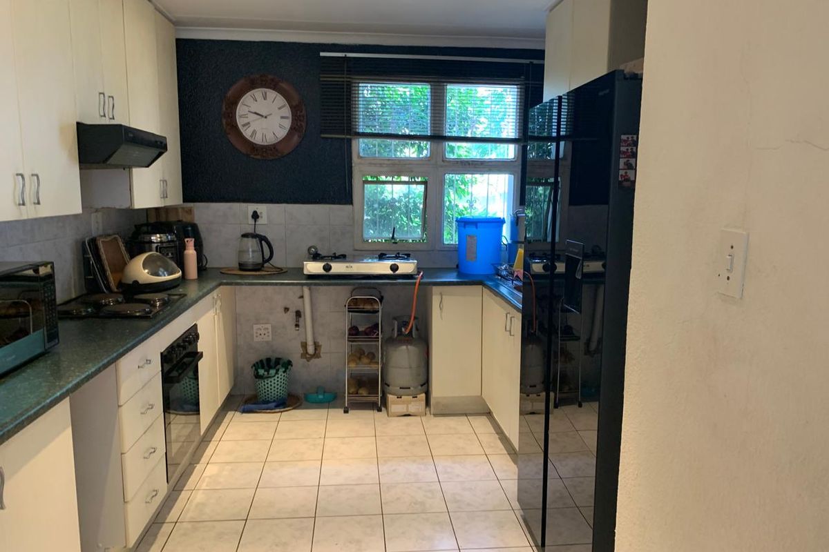 PET FRIENDLY TOWNHOUSE IN KIBLER PARK - Photo 3