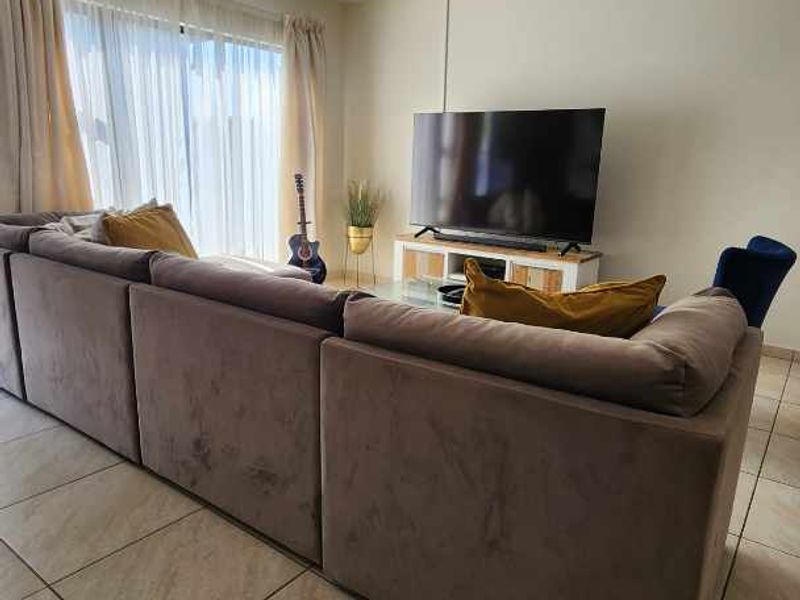 House For Sale in Magaliesburg Country Estate - Photo 9