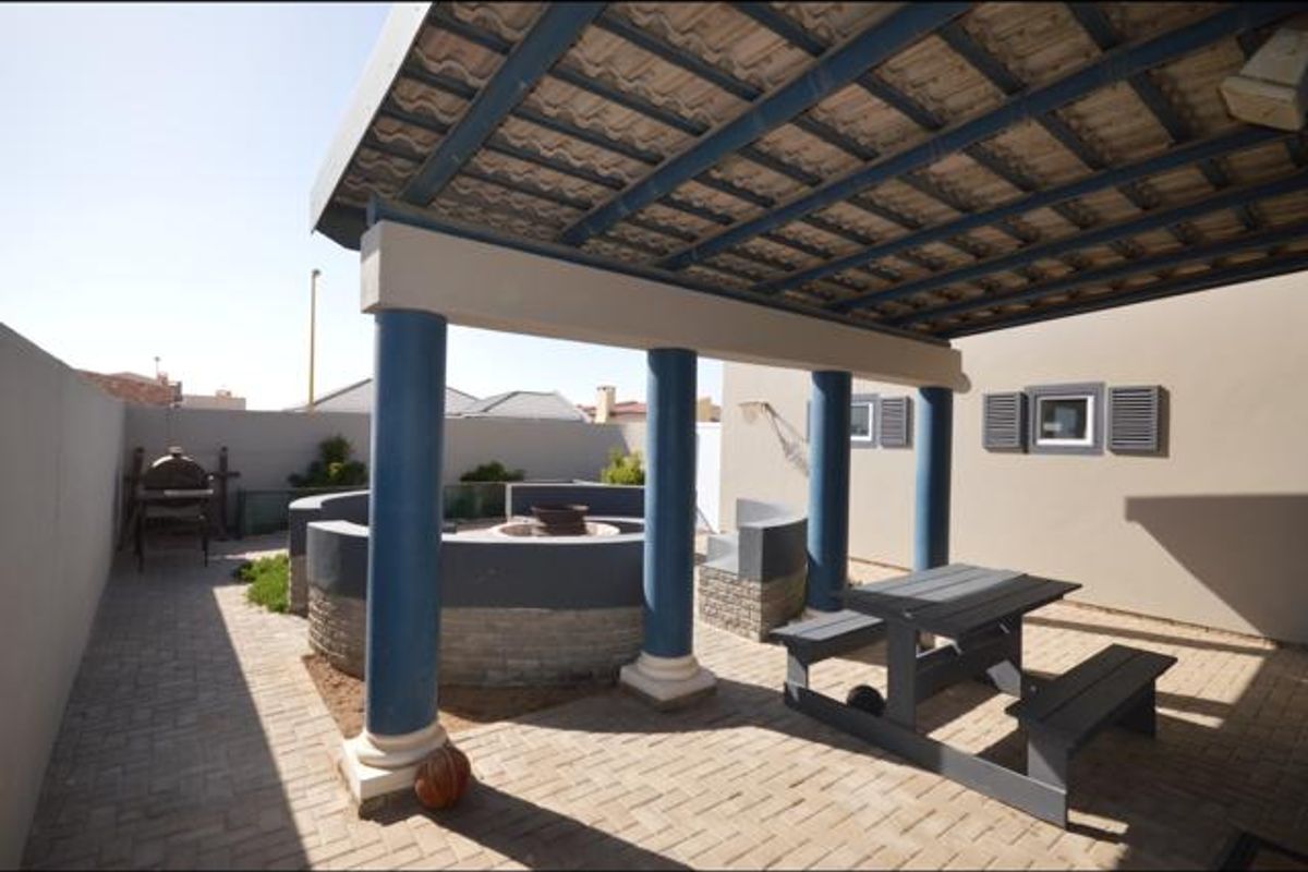 Stunning Bargain for sale - Photo 3