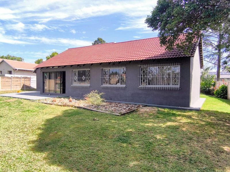 Perfect starter home! - Photo 2