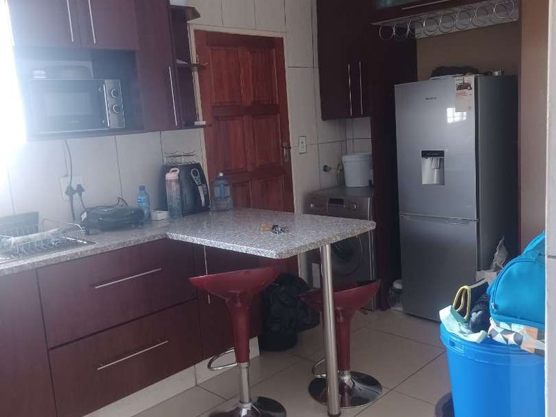 3 Bedroom House for Sale in Rosslyn, Nkwe Estates - Photo 7