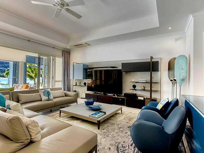Exquisite ocean front Eden Island villa - Photo 3
