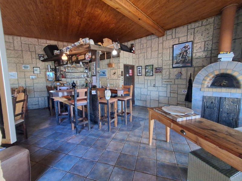 FOR SALE – EXCLUSIVE PROPERTY IN KLEIN WINDHOEK - Photo 10