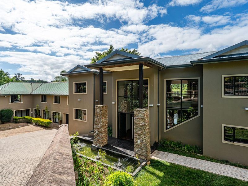 Iconic 15 Bedroom Estate For Sale - Photo 2