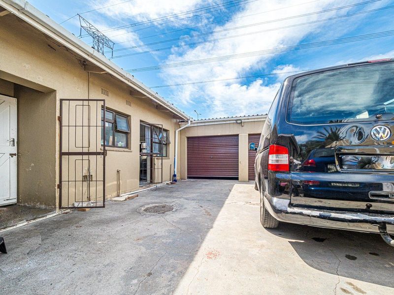 Beatiful home in Upmarket pocket of Gatesville - Photo 5