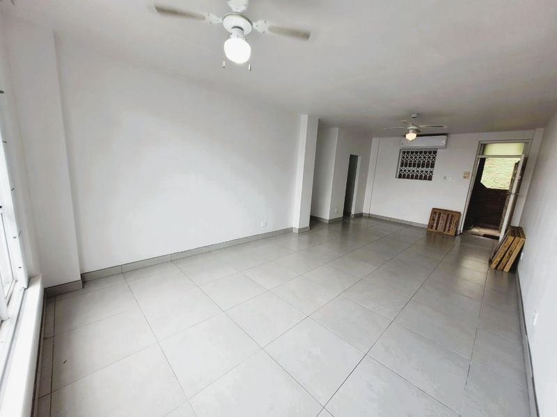 Newly Renovated 2 Bedroom Apartment - Valley View Avenue - Morningside - Photo 6