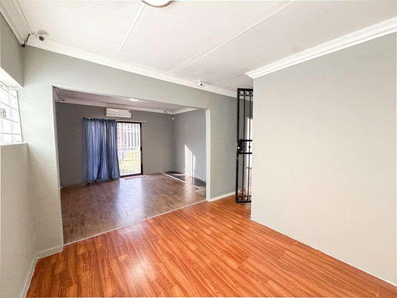 Versatile Business Property in a Prime Garsfontein Location - Photo 8