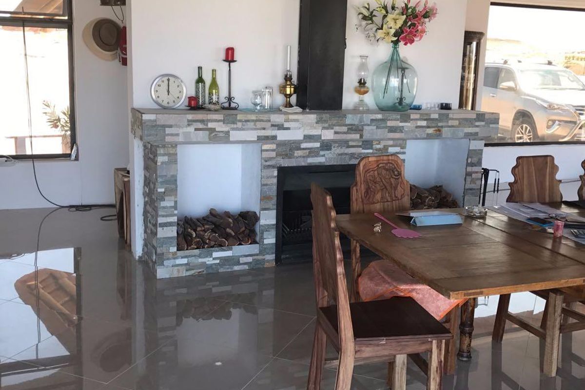 REDUCED!!! Lovely light & spacious thatch house on 10 ha plot with amazing views - Photo 4