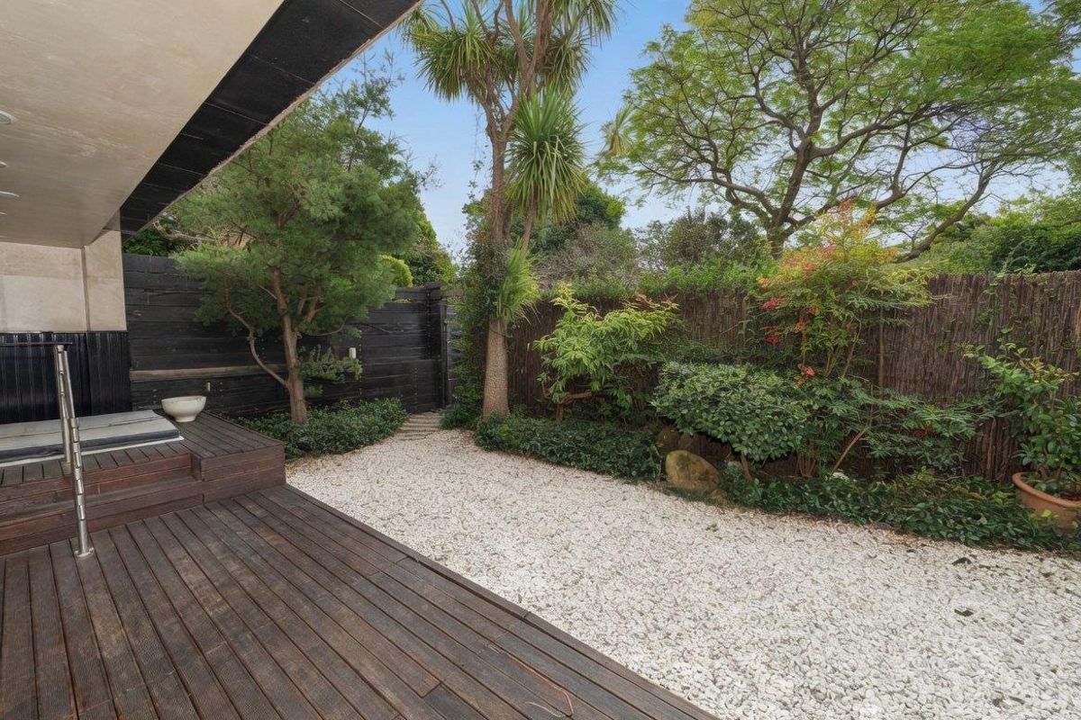 RARE WELL-PRICED 3 BEDROOM GROUND FLOOR APARTMENT FOR SALE IN ILLOVO!!! - Photo 2
