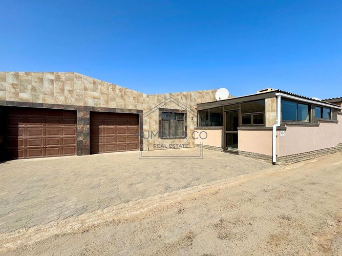 Property #2326751, House For Sale in Meersig