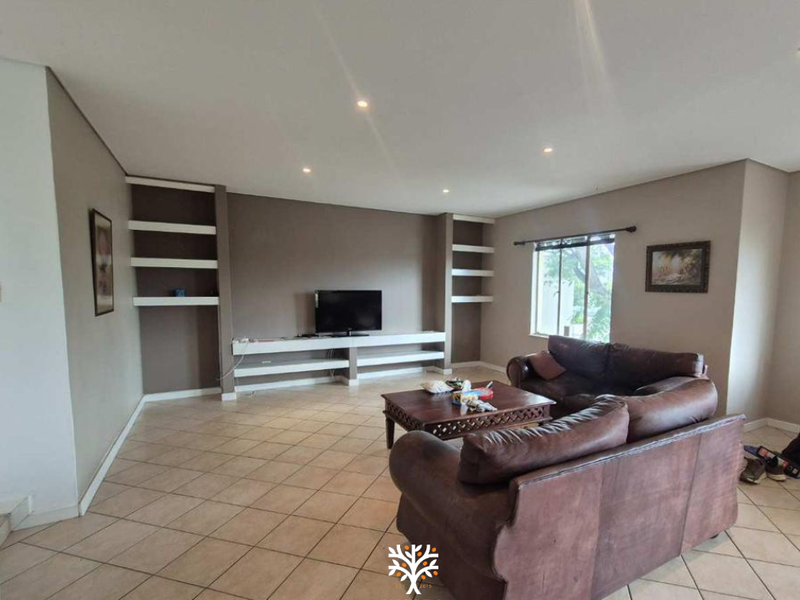 Family Home For Sale | Ludwigdorf | N$5 700 000 - Photo 3