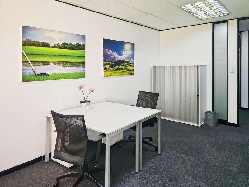Discover many ways to work your way in Regus Woodmead Country Club Estate. - Photo 6