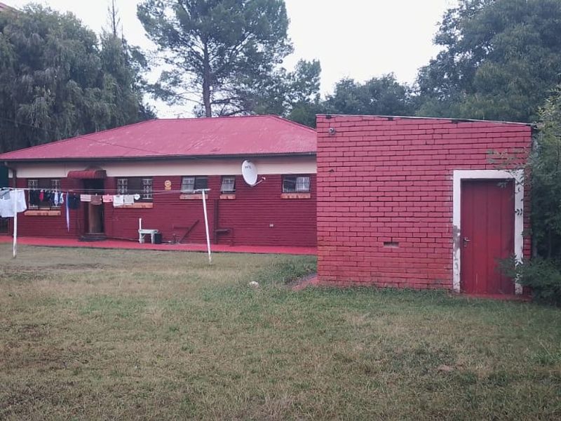 well located bisiness right very neat property - Photo 4