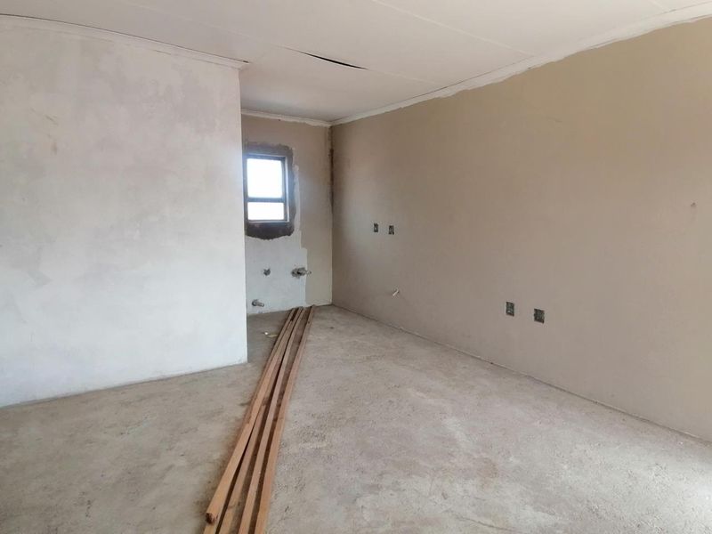 8 Bedroom House for Sale in Cosmo City - Photo 8