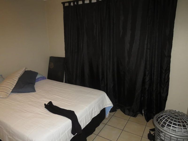 Ravenswood next to Beyers Park 2 Bedroom 1st Floor - Photo 9