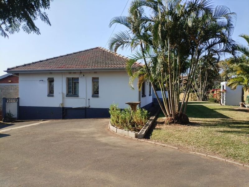 3 Bedroom House for sale in Malvern - Photo 4