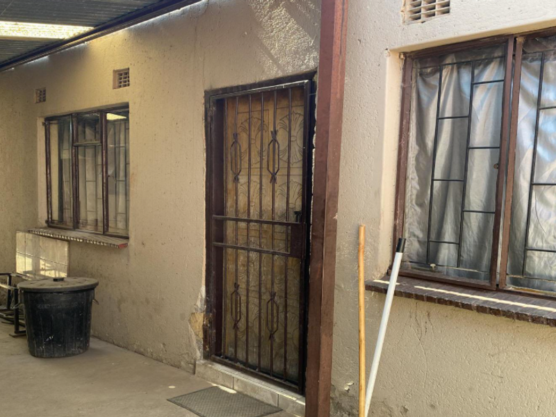 Affordable Starter Home with Flatlet – KWA-GUQA EXT 18 - Photo 6