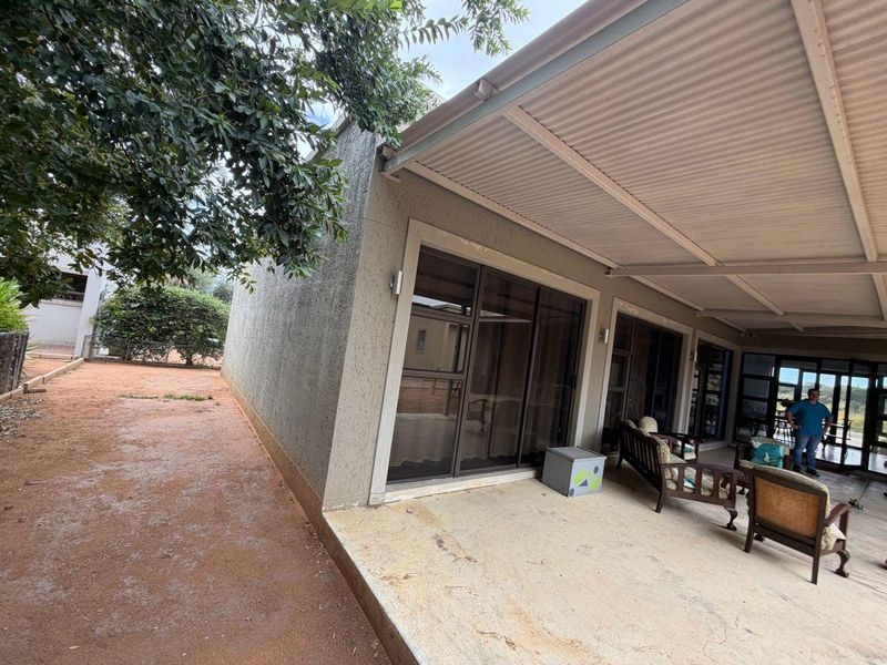 Omeya Estate - Modern Home - N$2 840 000.00 - Price Negotiable - Photo 5