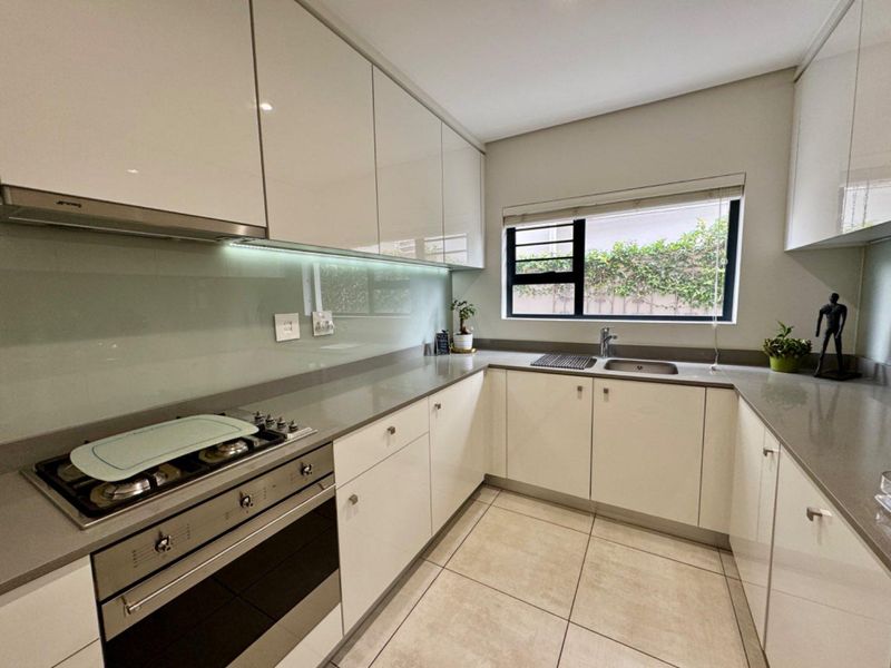 One of a Kind Two Bedroom Apartment Available in Polofields - Photo 9