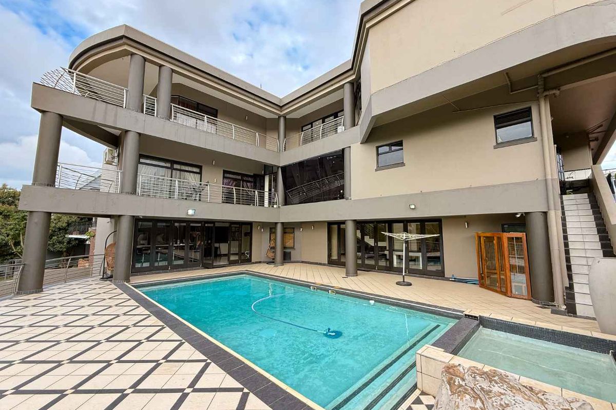 Westville Mansion - Photo 2