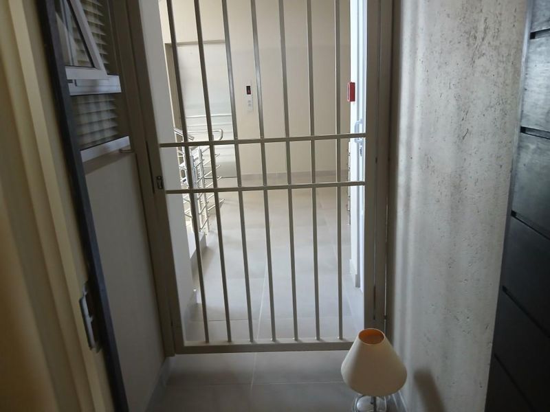 NOT TO BE MISSED – 3-bedroom apartment with sea view in secured complex - Photo 5