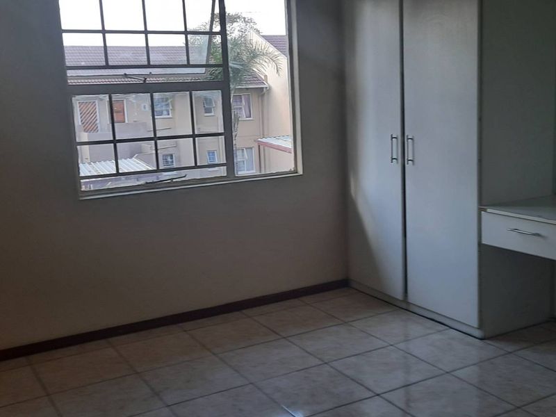 Your New 2BR Home Awaits – Secure, Stylish, and Central! - Photo 8