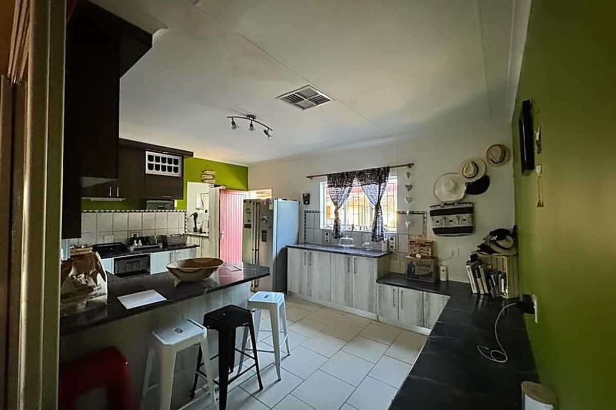 OKAHANDJA | VEDDERSDAL | - Photo 2