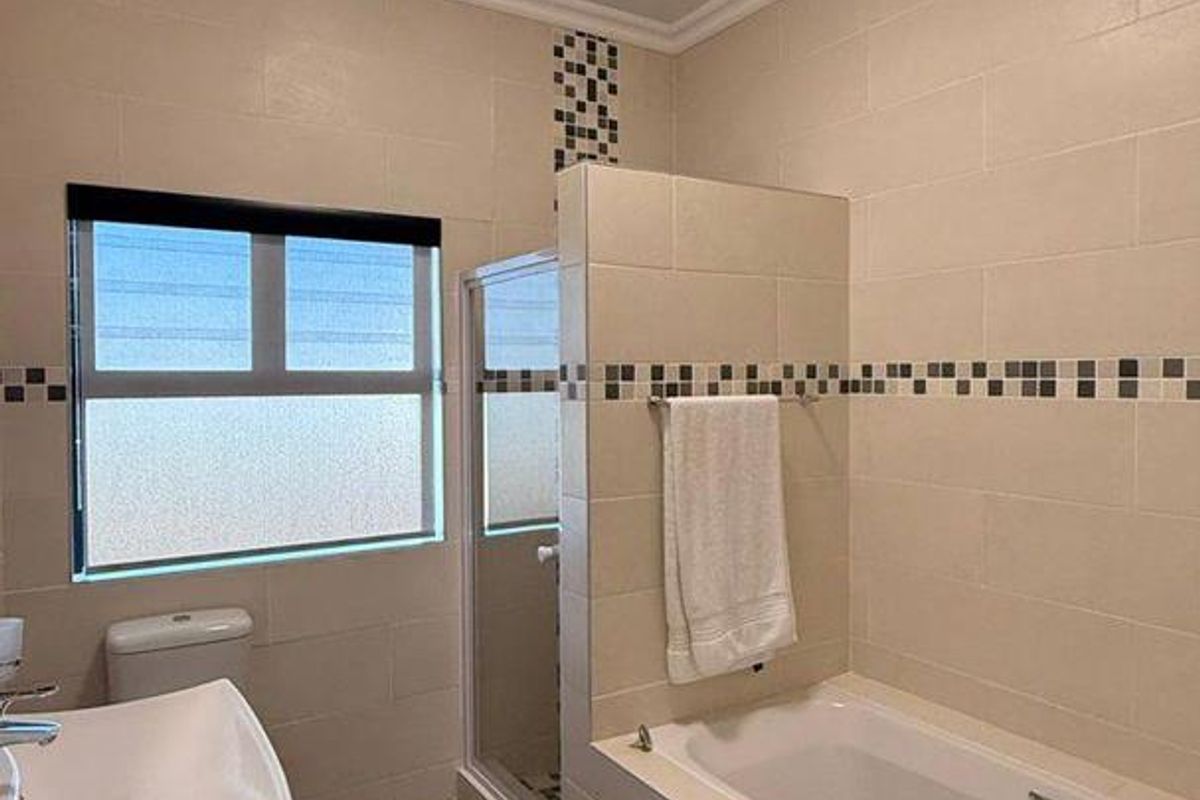 Swakopmund- For Sale-N$2 835 000 - Photo 4