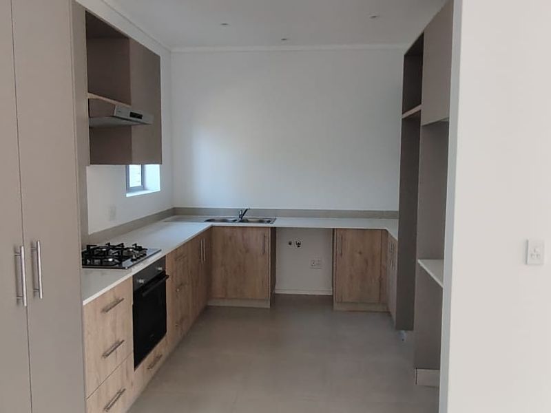 Mooikloof Country Estate 3 Bedroom House - Photo 5