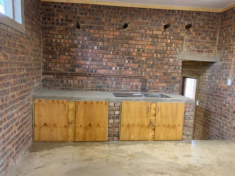 STUDIO APARTMENT FOR RENT - Photo 4