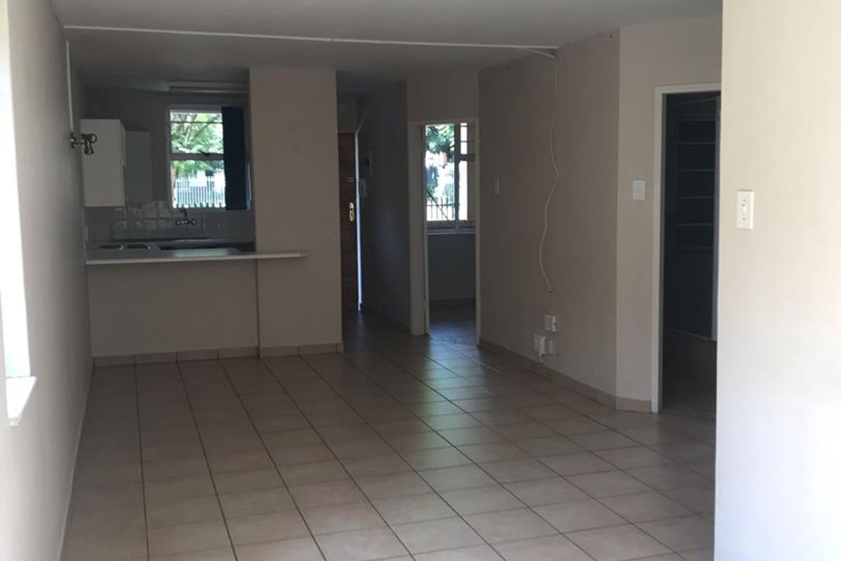 The Gables, 2 Bedroom for sale - Photo 5