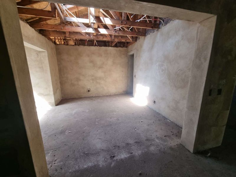 Unleash Your Dream Home's Potential - Photo 5