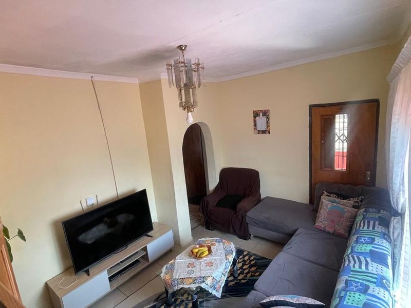 House For Sale - Photo 8