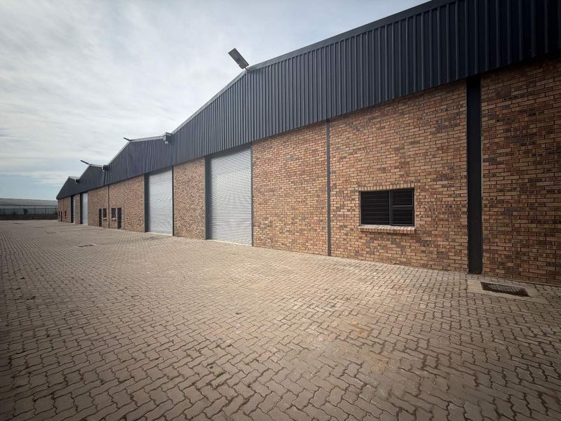 Brand-New Industrial Units To Let - Photo 9