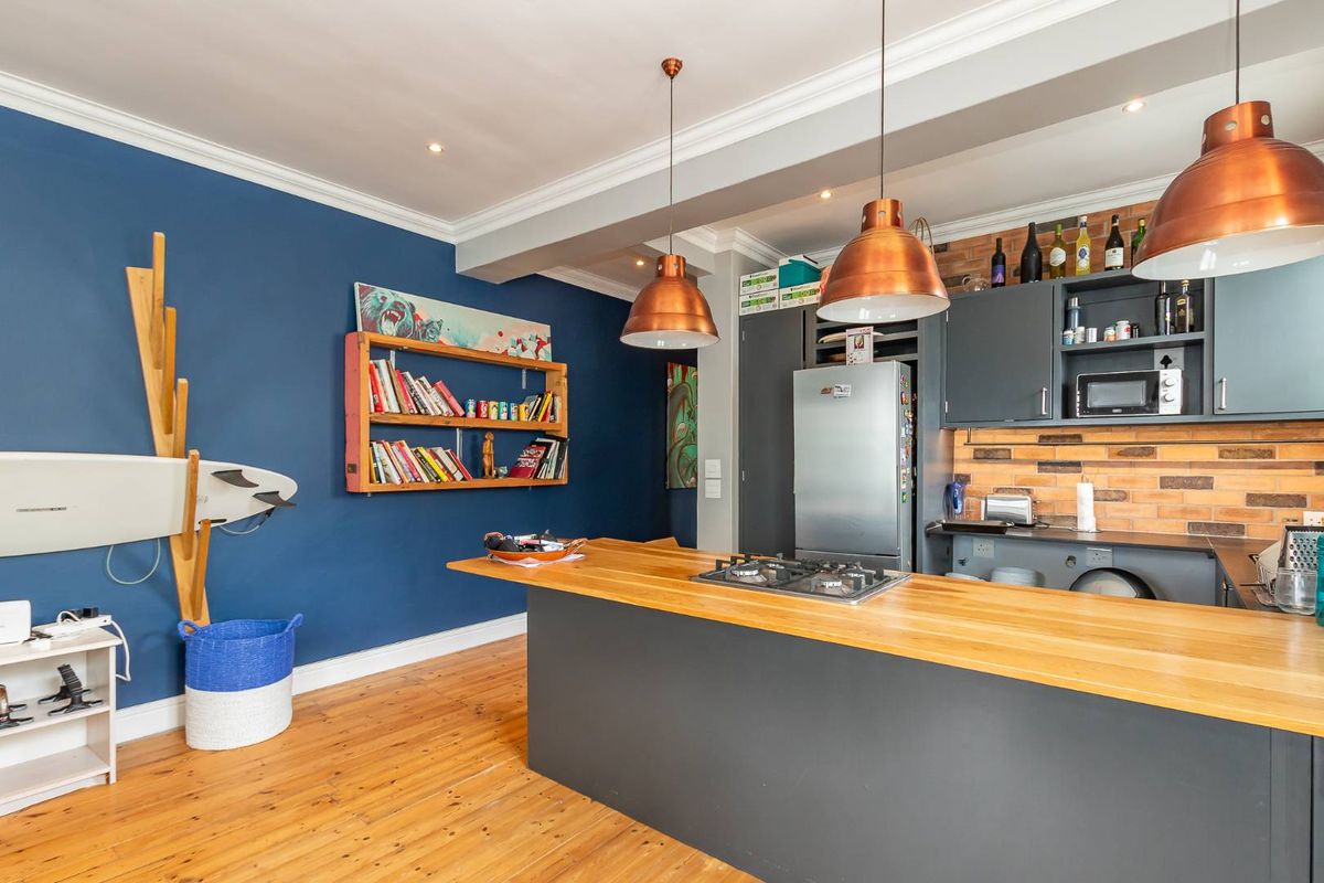 A Rare Art Deco Offering in a Prime Beachfront Location - Photo 5