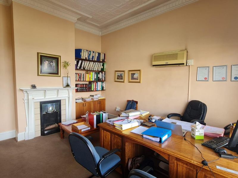 Exceptional Office Space with Income-Generating Flatlet – A Rare Opportunity! EXCLUDES VAT - Photo 9