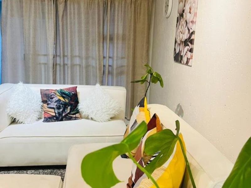 1 Bedroom Apartment for Sale - Photo 4