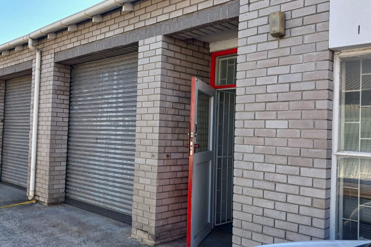 200 sqm Versatile Industrial Unit To Let in Wetton - Photo 2