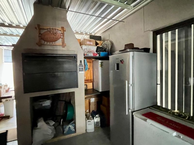 🌿 Rare Find in Okahandja Town - Photo 8